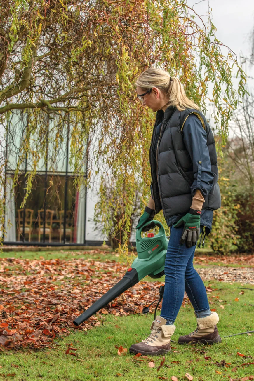Bosch løvsuger 2300 W Universal Garden Tidy