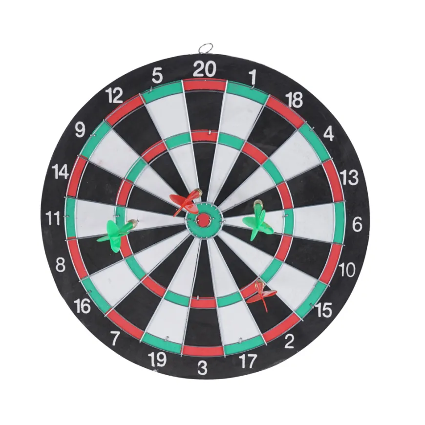 Dartspill med skive og piler
