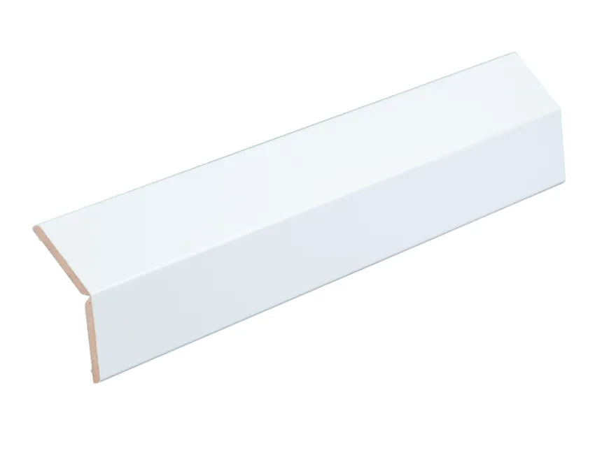 Flexilist 4x70x2400 mm med tape MDF
