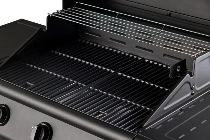 Gassgrill 3 brennere og sidebrenner svart - Grillexpert