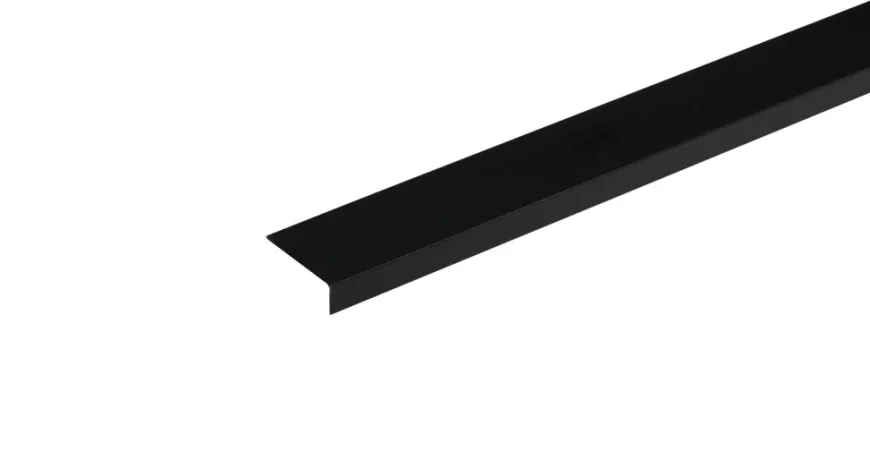 Vinkellist svart pvc - 30 x 20 mm x 2 meter